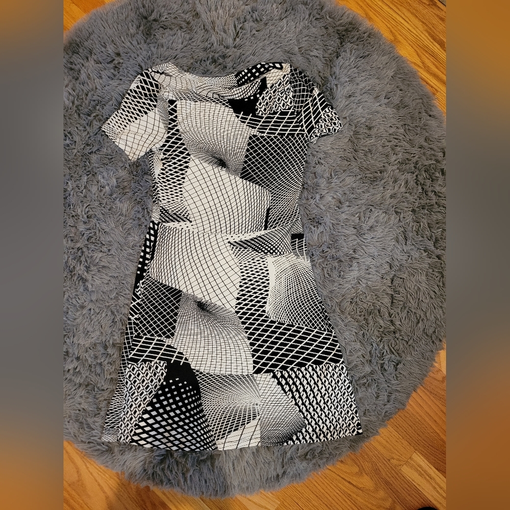 Womens Black and white geometric dress from Venus